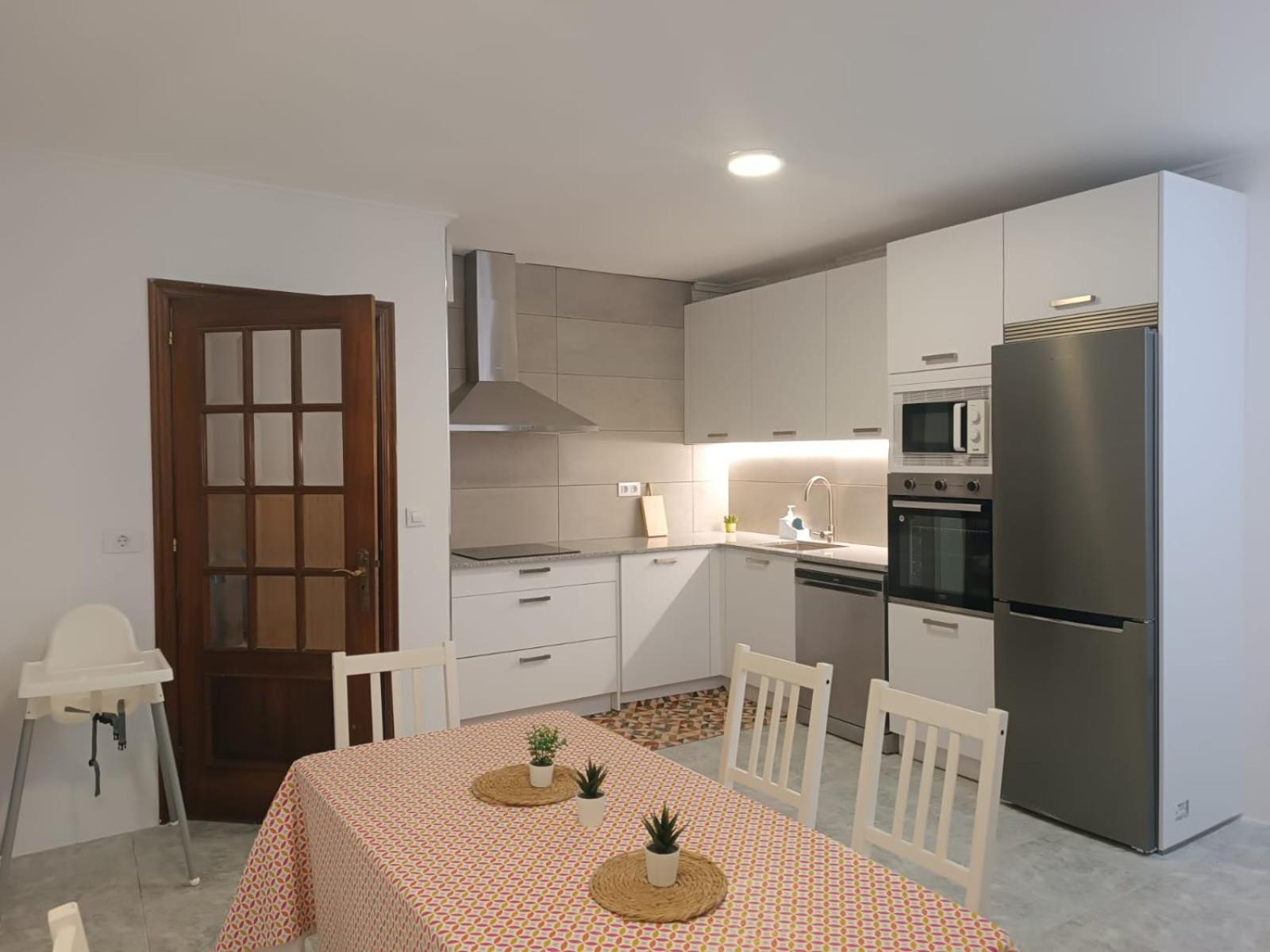 Vivienda en el casco histórico de Baiona Exterior foto